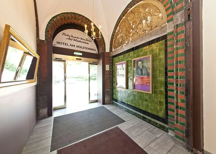 Holstenwall